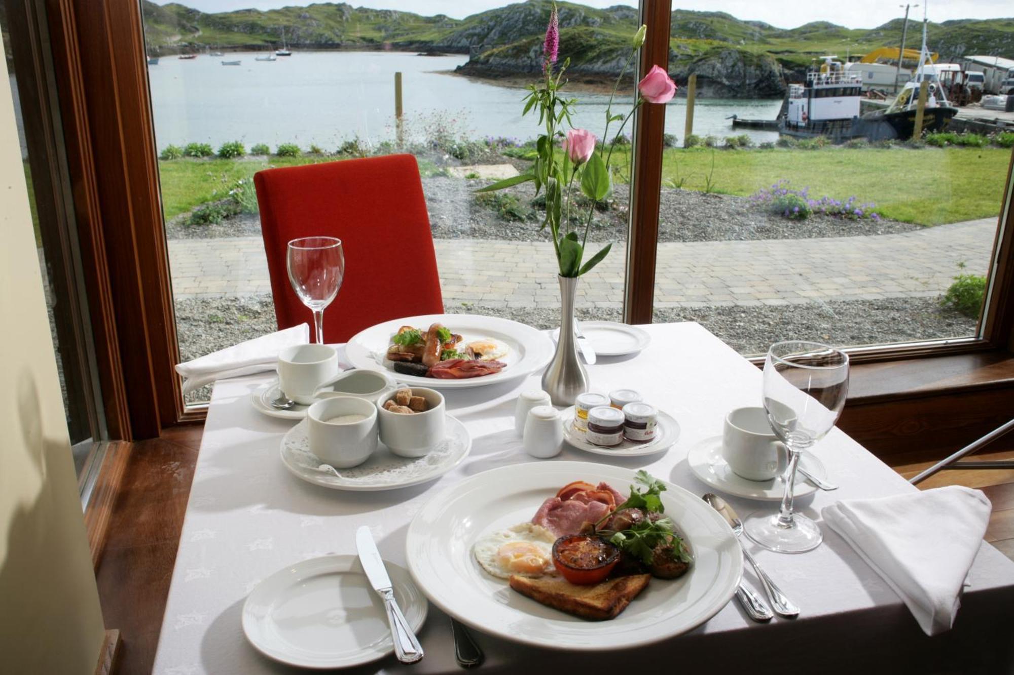 Inishbofin House Hotel エクステリア 写真
